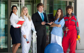 Các sinh viên thành công trong việc theo đuổi đam mê học nghề ở Úc