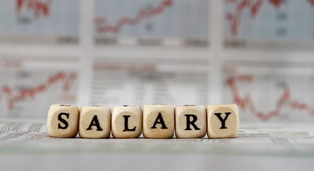 2026 澳洲打工度假417薪資黑工白工  Working Holiday 澳洲打工度假  salsay有白色的骰子木頭材質