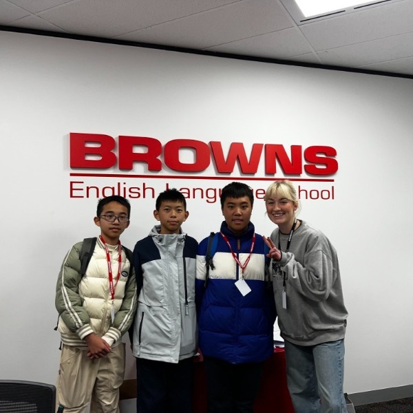 421190244_772296704931808_4390200099662096441_n