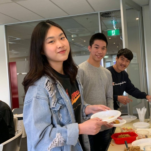 55901953_2212379859012566_8954316834253832192_n 55901953_2212379859012566_8954316834253832192_n