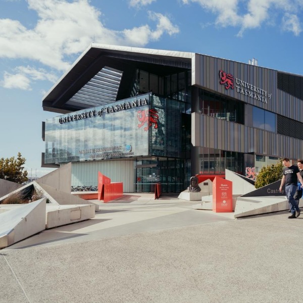 utas